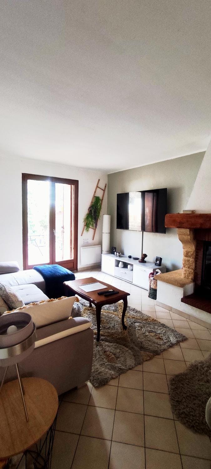 Welcome, Bienvenue, Chez Charly! House in Occitanie