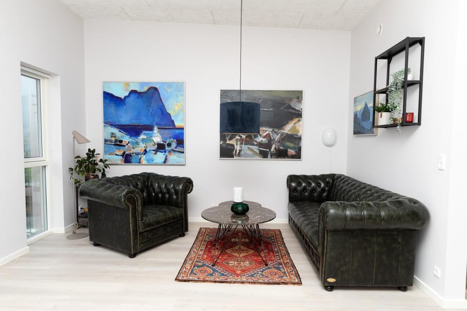 Living room, Decorative detail, Seating area