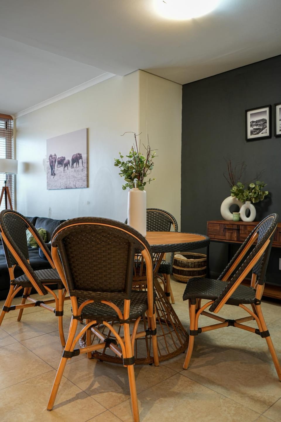 Portico 1002 Apartment in Cape Town