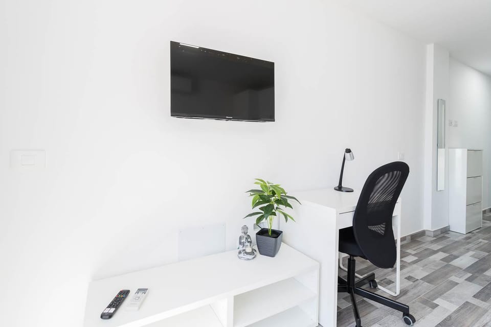 TV and multimedia, Seating area