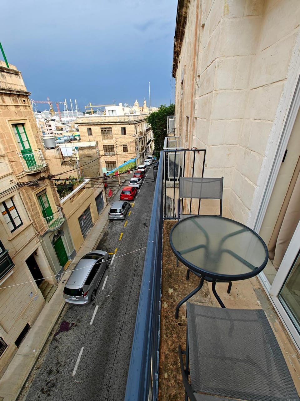 Property building, Day, Neighbourhood, View (from property/room), Balcony/Terrace, City view