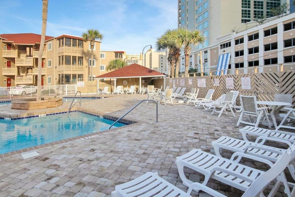 Waipani D-10 Apartment in North Myrtle Beach