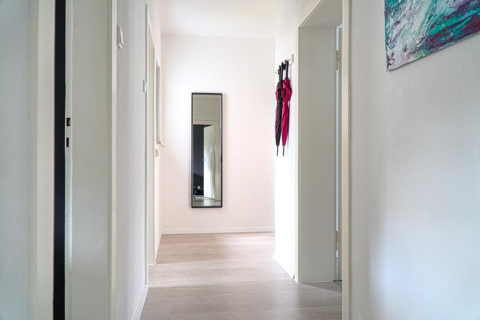 Photo of the whole room, Decorative detail, hair dresser
