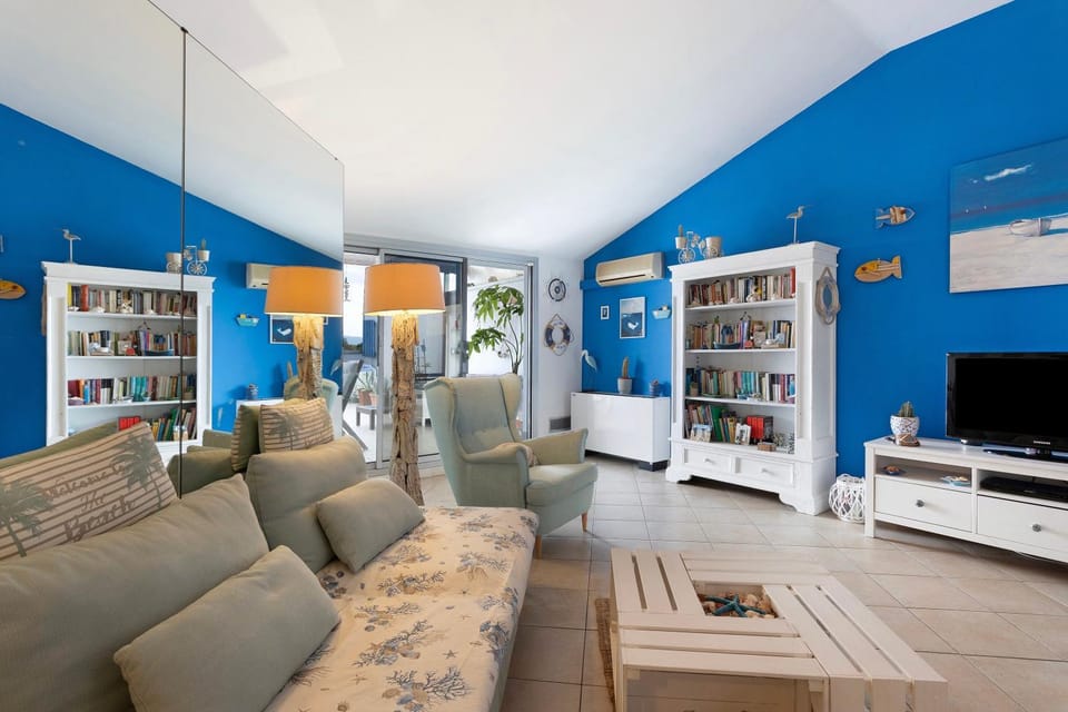 Property building, Living room