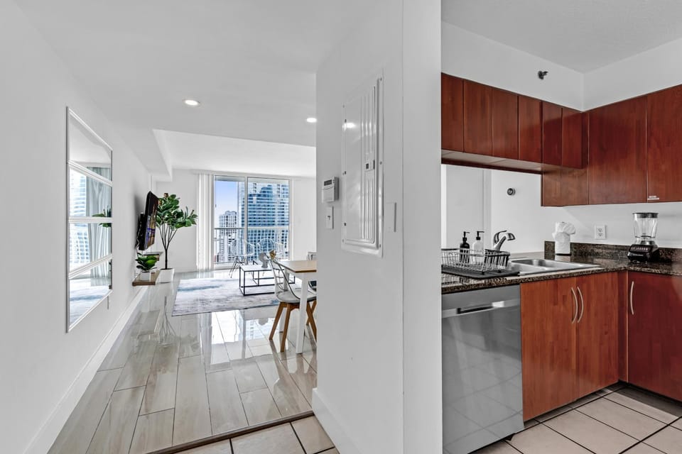 Kitchen or kitchenette, Living room, Dining area