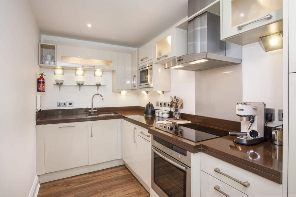 Property building, Kitchen or kitchenette