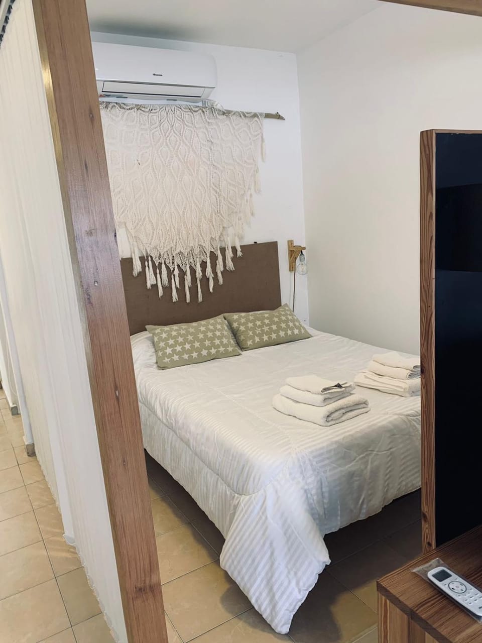 Bed, Photo of the whole room, Bedroom, towels, wardrobe
