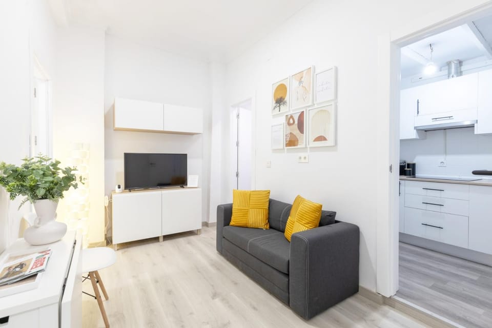 TV and multimedia, Living room, Seating area