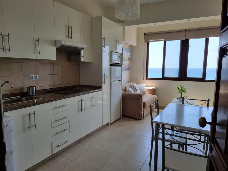 Dining area, Sea view