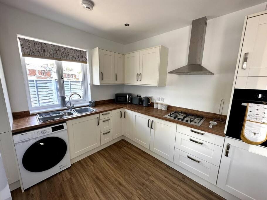 Seaside Snug - Gorgeous 2 Bed Seaside Bungalow House in England