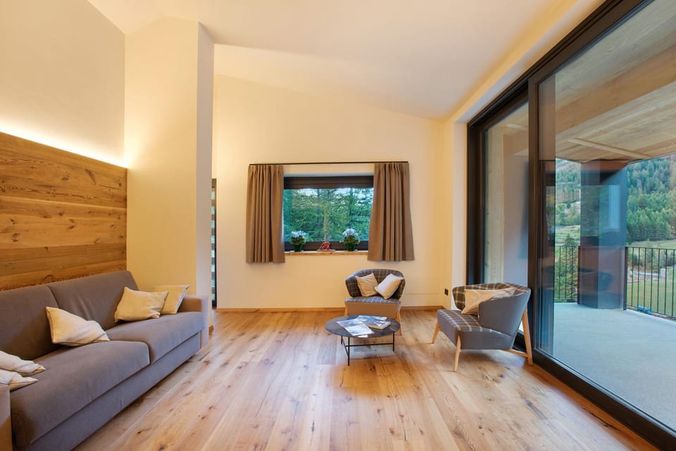 Property building, Living room