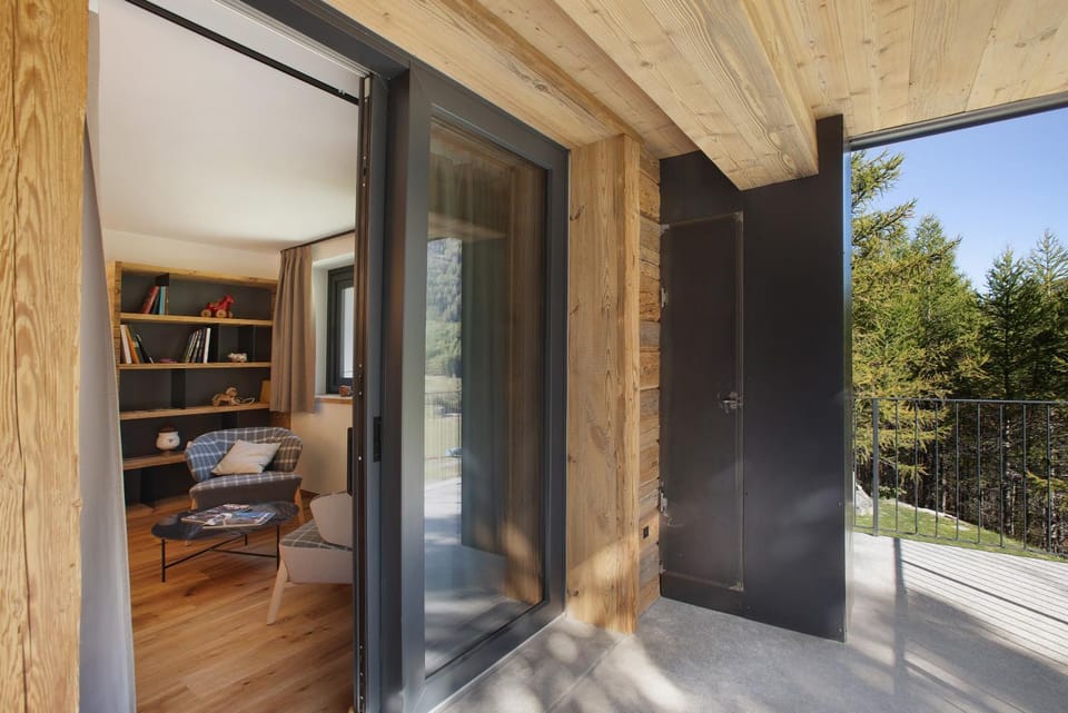 Property building, Living room