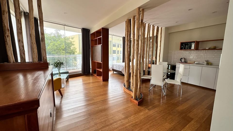 Living room, Photo of the whole room, Dining area