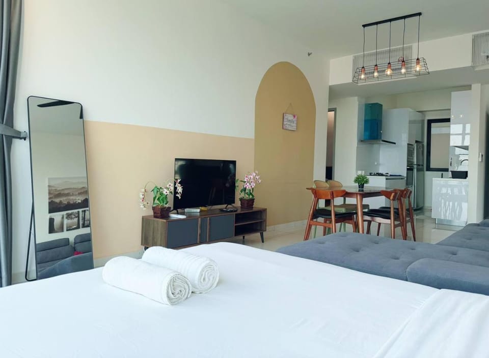 Beacon Executive Suite by Uptrend Home Management Apartment in George Town