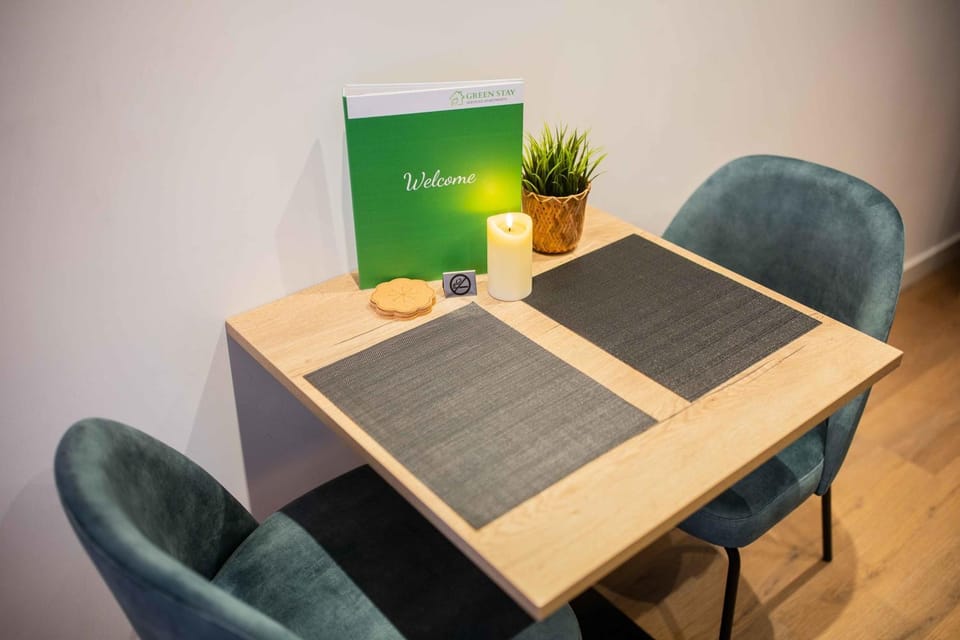 Luxurious 35m2 Designer Studio - R51A Apartment in Eindhoven