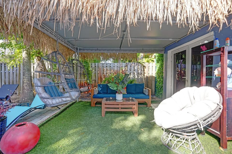 Kiki 2 - Men's Clothing optional Guest Houses House in Wilton Manors
