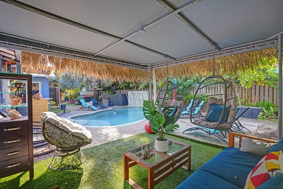 Kiki 3 - Men's Clothing optional Guest Houses House in Wilton Manors