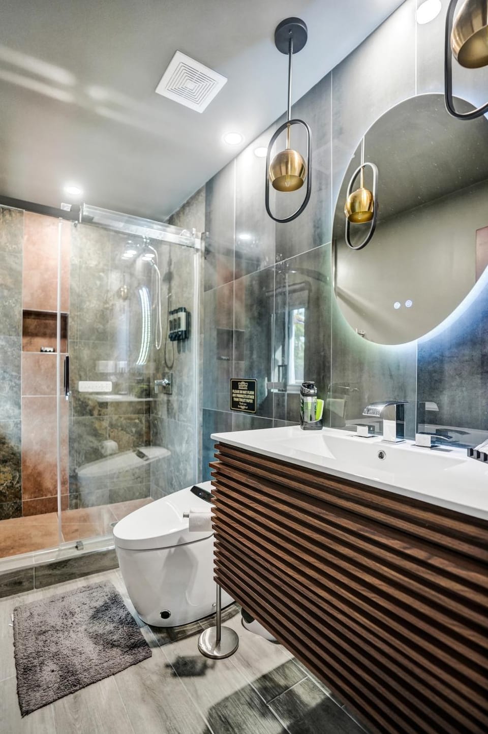 Kiki 3 - Men's Clothing optional Guest Houses Bed and Breakfast in Wilton Manors