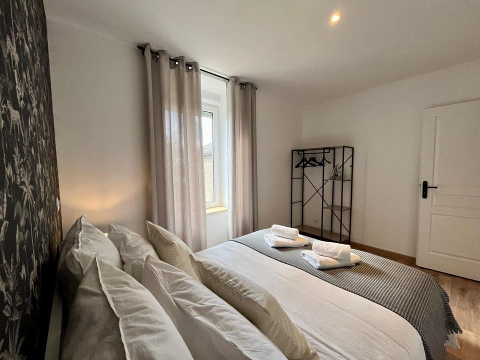 LesCinqSuites / Le Chivas - DABNB Apartment in Limoges