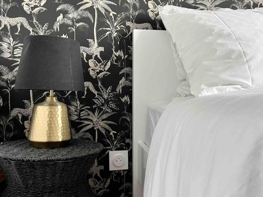 LesCinqSuites / Le Chivas - DABNB Apartment in Limoges