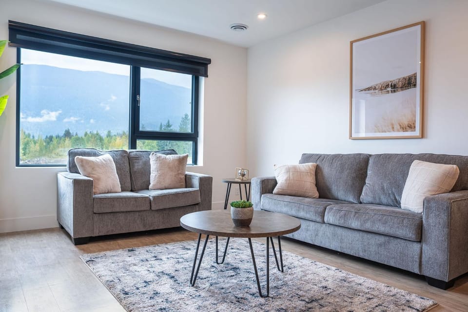 RevelStoked Getaway by Revelstoke Vacations Apartment in Revelstoke