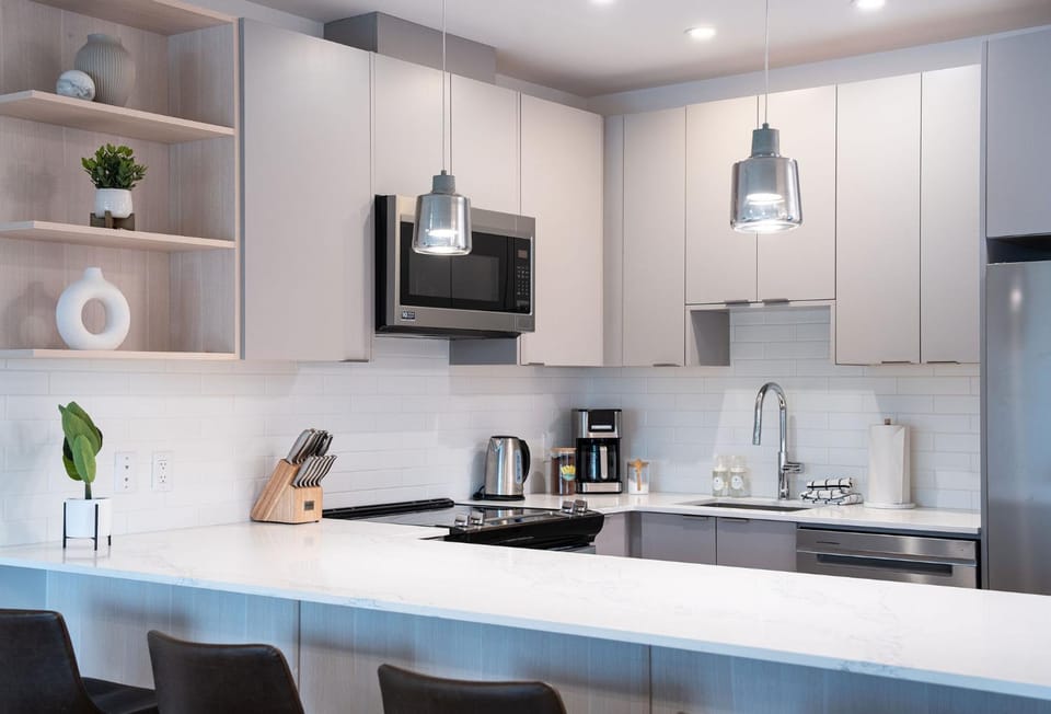 RevelStoked Getaway by Revelstoke Vacations Apartment in Revelstoke
