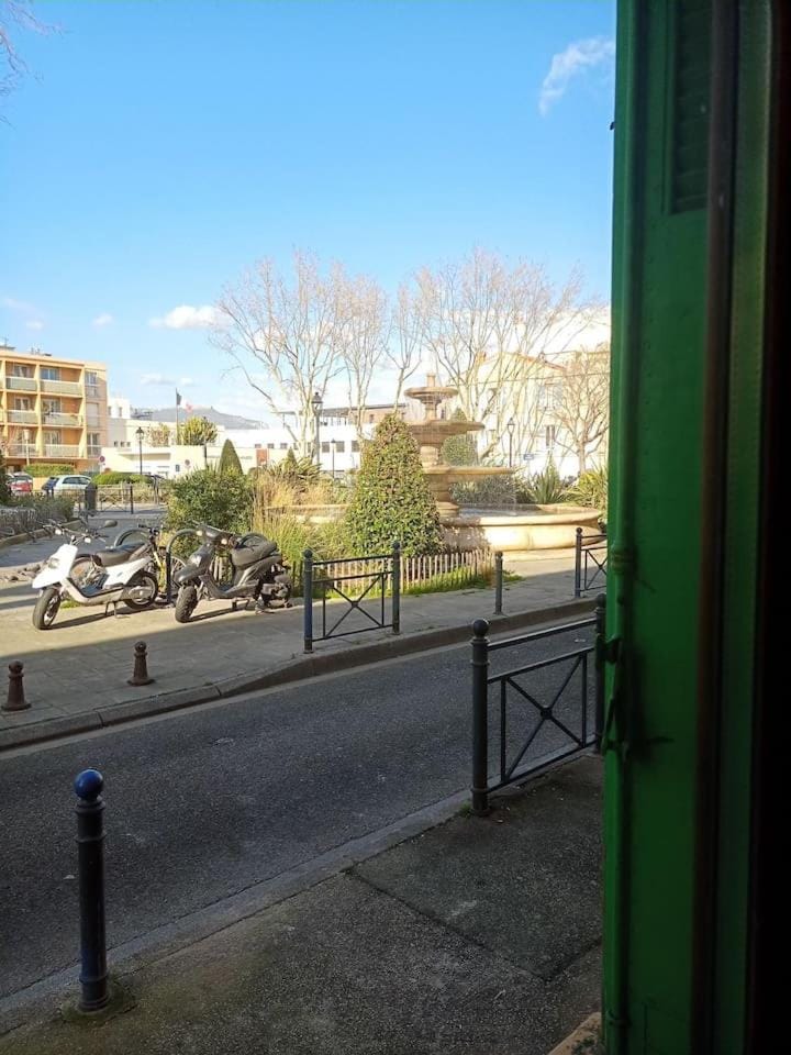 BudgetBnb 280, studio La Seyne rdc Apartment in La Seyne-sur-Mer