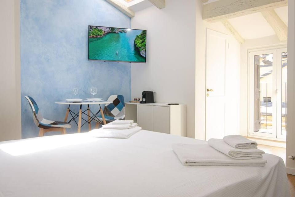 Blue Studio Apartment in Bologna