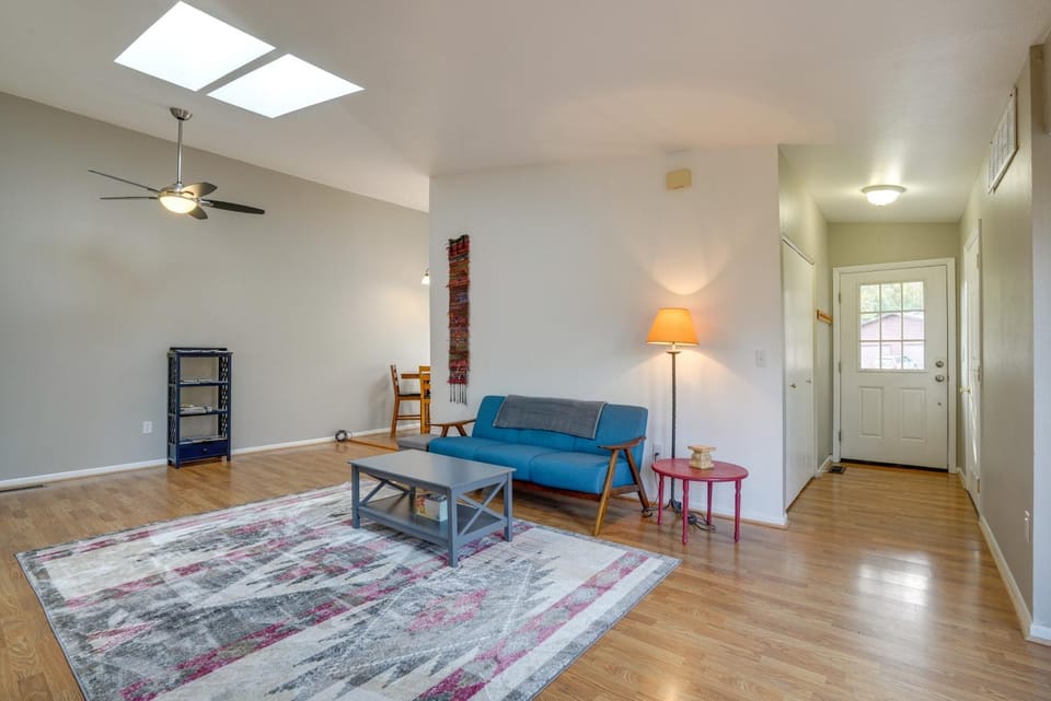 Pet-Friendly Anchorage Home - 8 Mi to Downtown! House in Anchorage