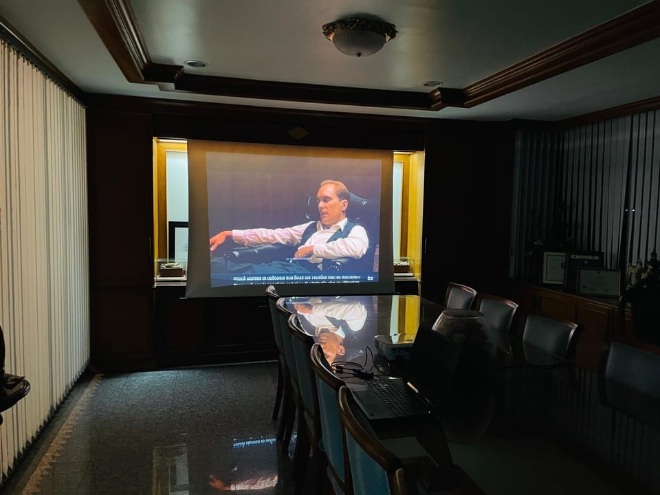 Communal lounge/ TV room