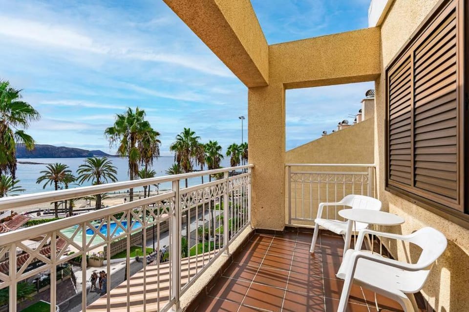 Compostella Beach - 2 bedroom Apartment in Playa de las Americas