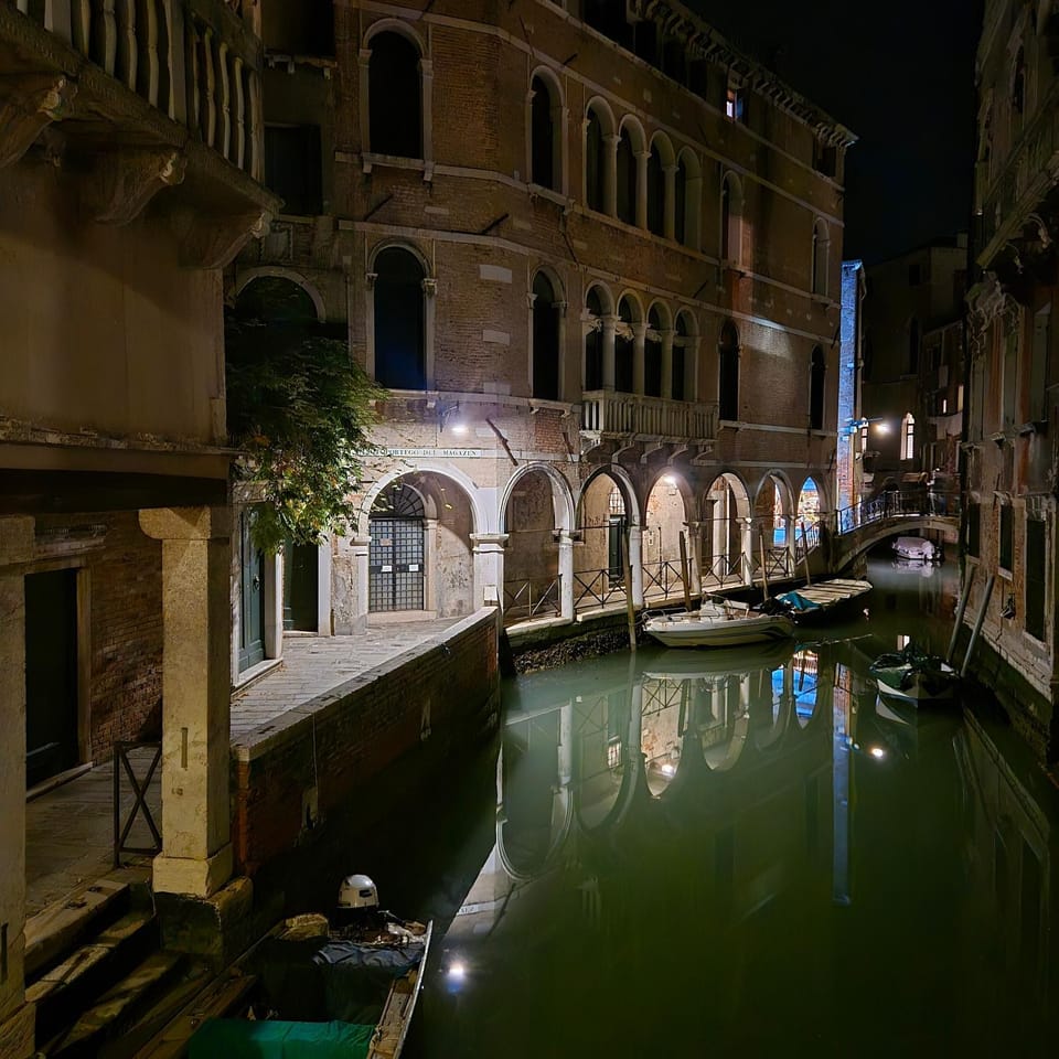 CA' DI LUNA VENEZIA Bed and Breakfast in Venice