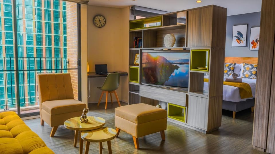 Living room, Photo of the whole room, Seating area