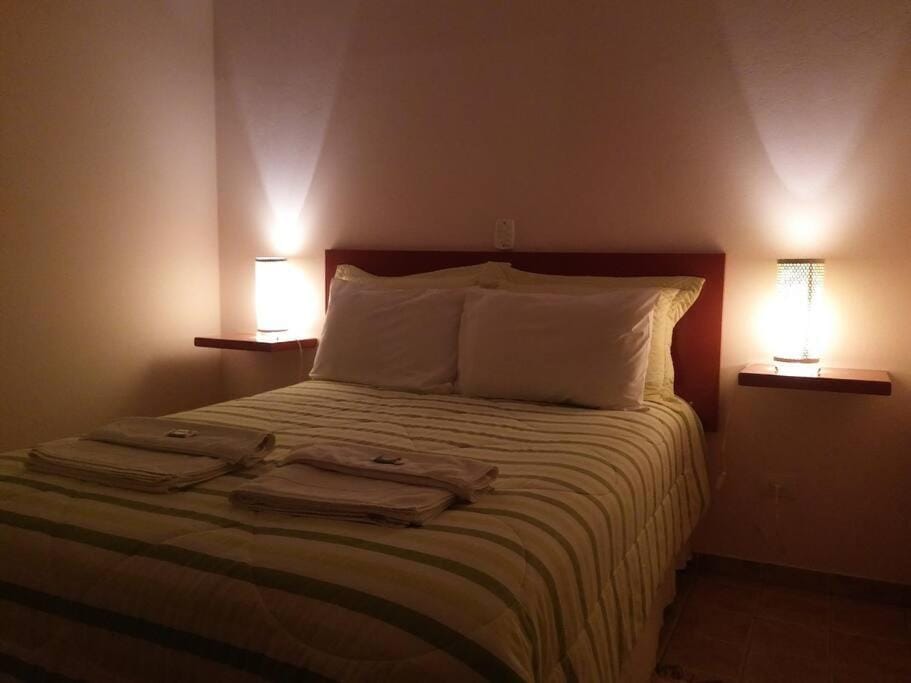 Recanto dos Beija flores, Chalé lantana b House in State of São Paulo