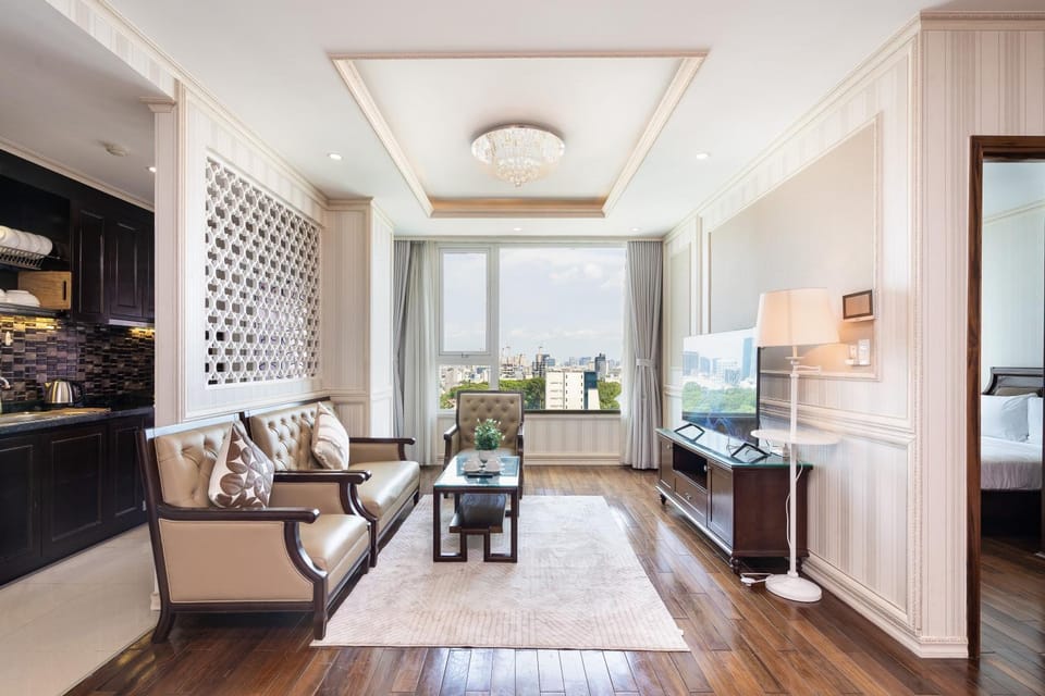 TV and multimedia, Living room, Photo of the whole room, Business facilities, Guests