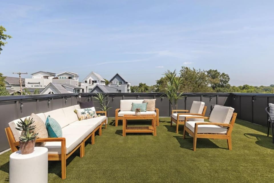 Patio, Balcony/Terrace