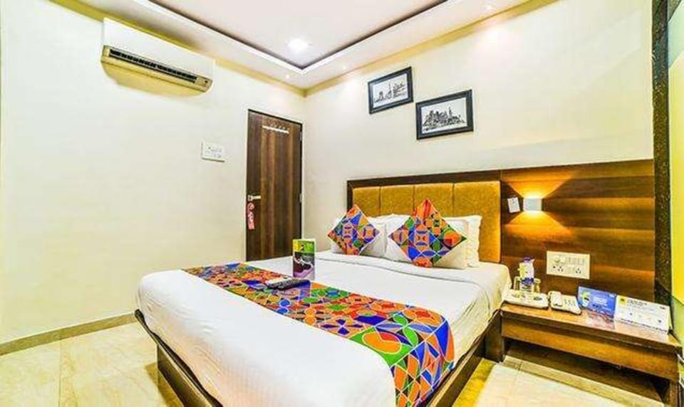 Bed, Bedroom, air conditioner