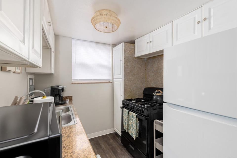 Maple Heights Gem Libby Unit 1 Apartment in Cleveland Heights