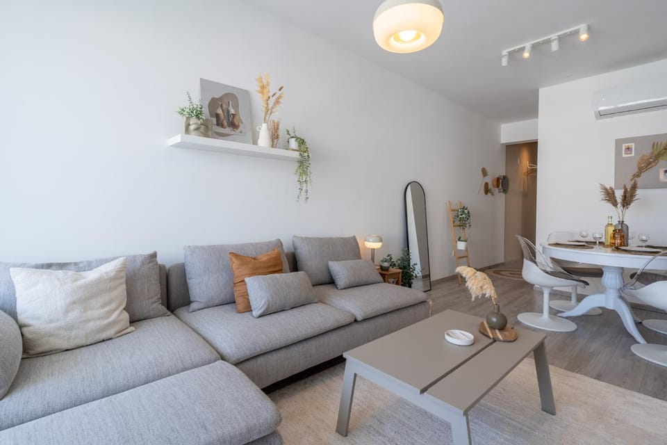 Hermes 2-Bedroom Apartment in Larnaca Apartment in Larnaca