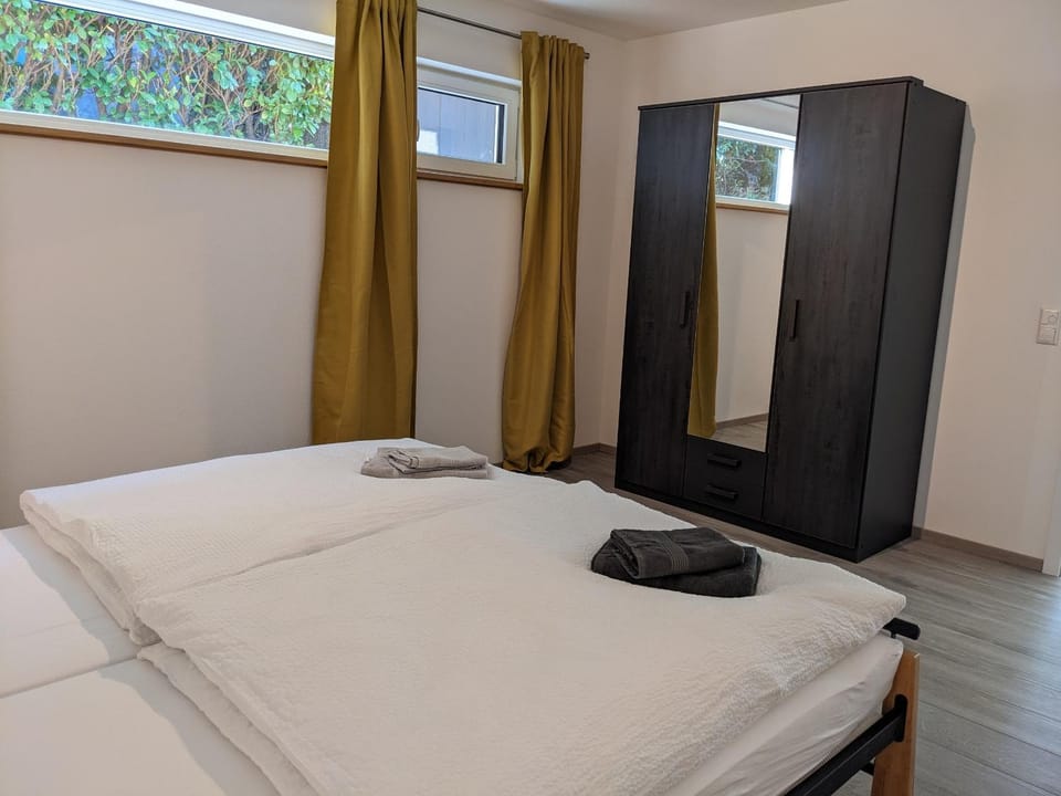 Living room, Bedroom