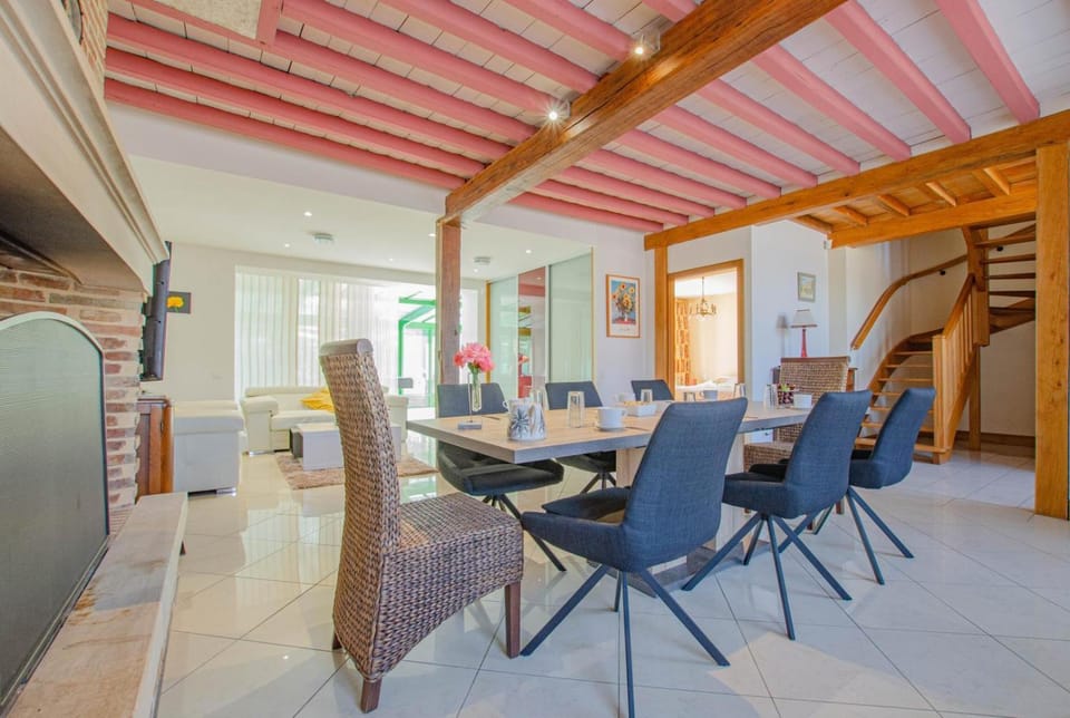 Manon des lacs House in Bourgogne-Franche-Comté