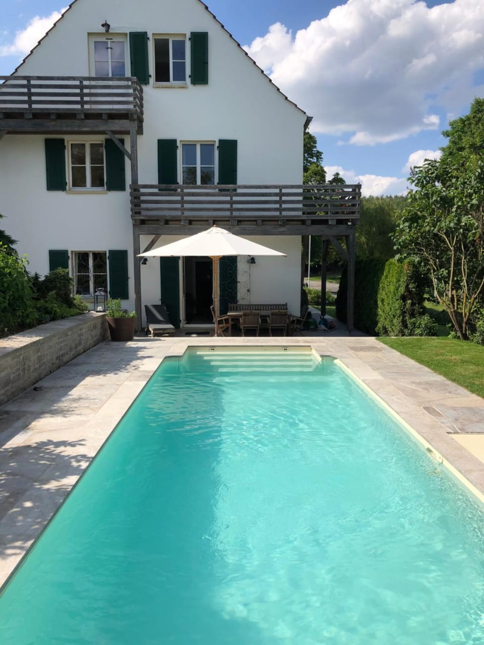 Swimming pool, Swimming pool