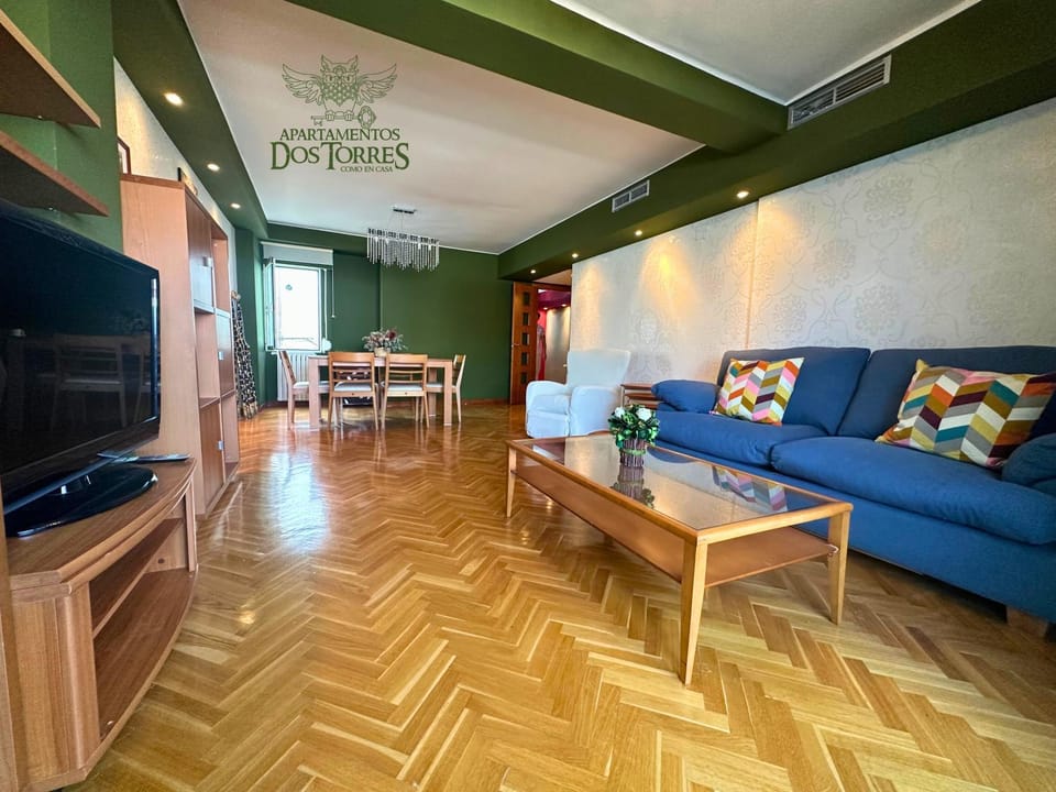 Dos Torres Ático - Solárium Privado en Calle Alfonso I Apartment in Zaragoza