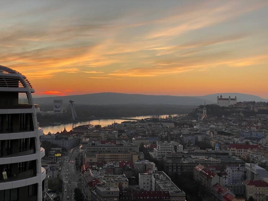 Nearby landmark, City view, River view, Sunset