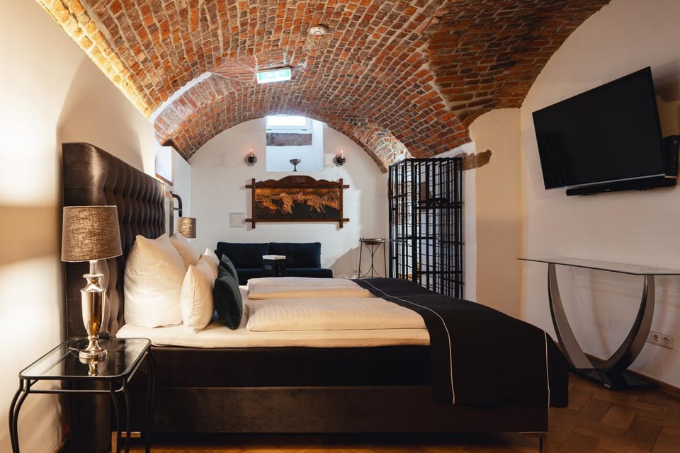 TV and multimedia, Bedroom