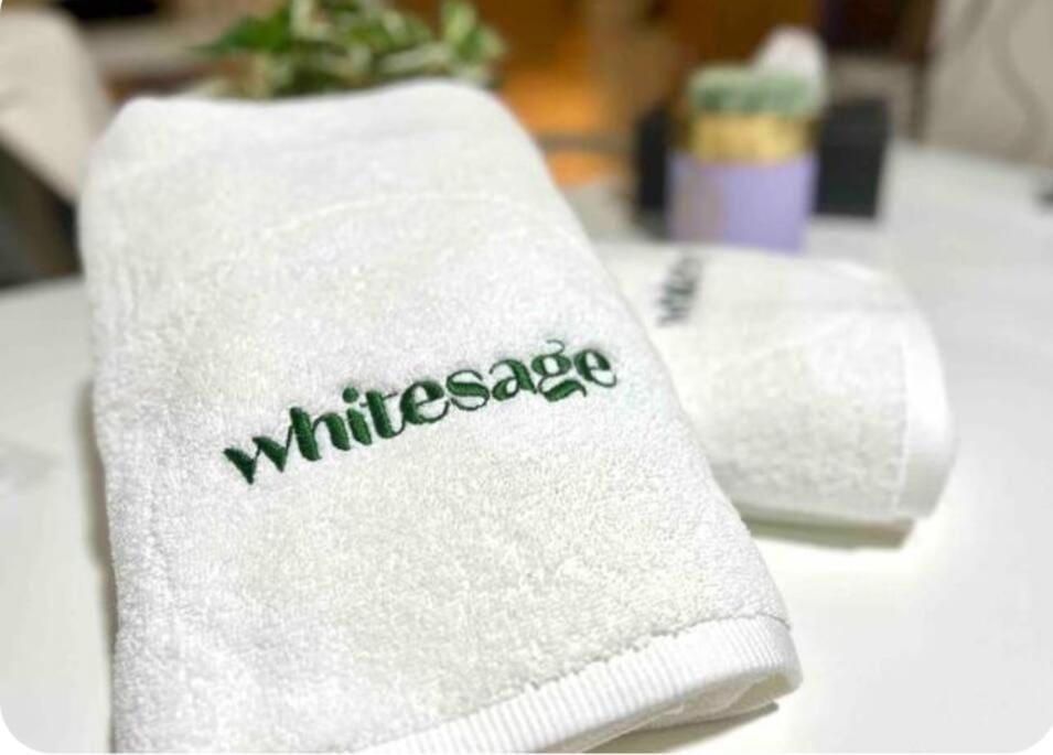 White Sage - Damac Ghalia JVC 35th Floor with Balcony Apartment in Dubai