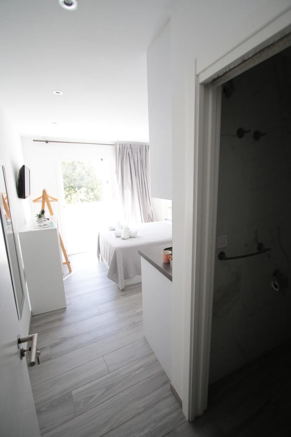 Property building, Bed, Bathroom, Photo of the whole room