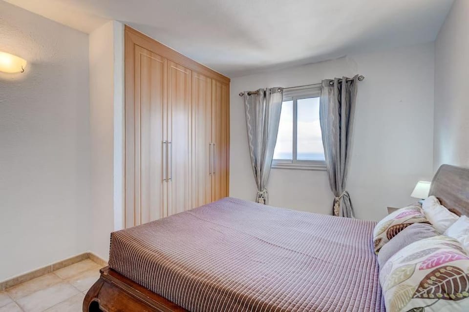 Torres del Sol - 1 bedroom Apartment in Playa de las Americas