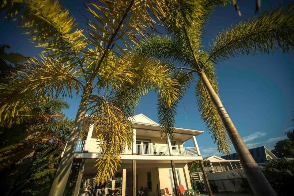 3 bed 3 bath home on quiet canal with heated and chilled pool House in St James City