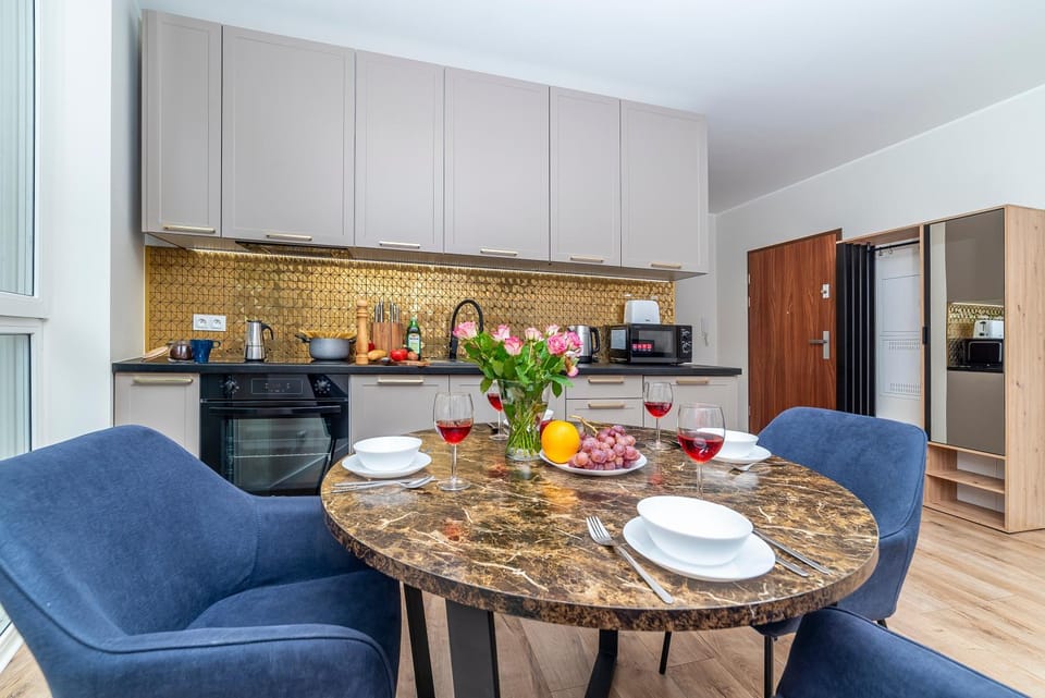 Premium Apartament Centrum Garbary 45m2 Parking Apartment in Greater Poland Voivodeship